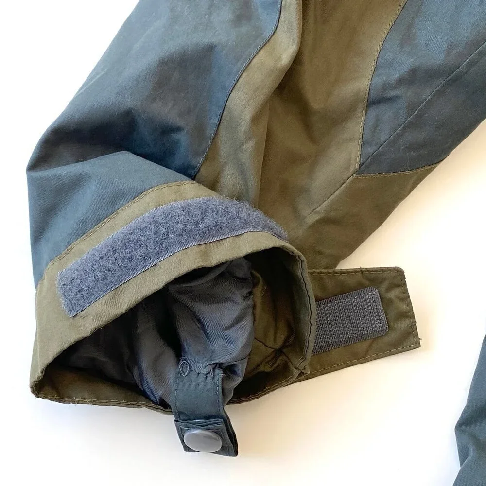Trespass Boys Waterproof Windproof Outdoor Jacket 9/10